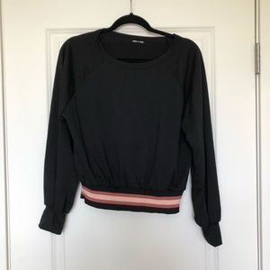 Black pullover